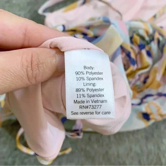 Mesh Swirl Top - Picture 8 of 10